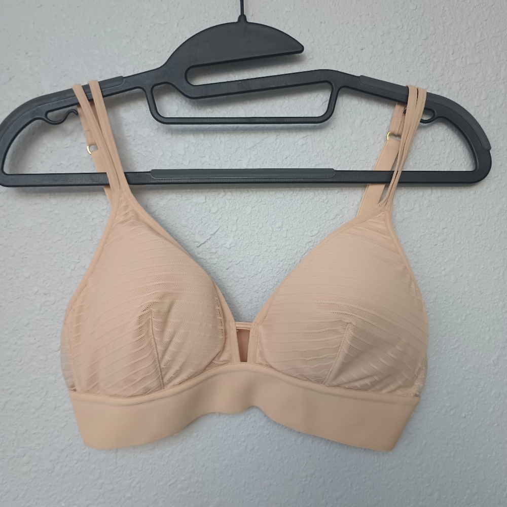 Medium 34 C LIVELY BRAND bra tan